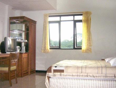 Hotel Cihampelas 1 Bandung Szoba fotó